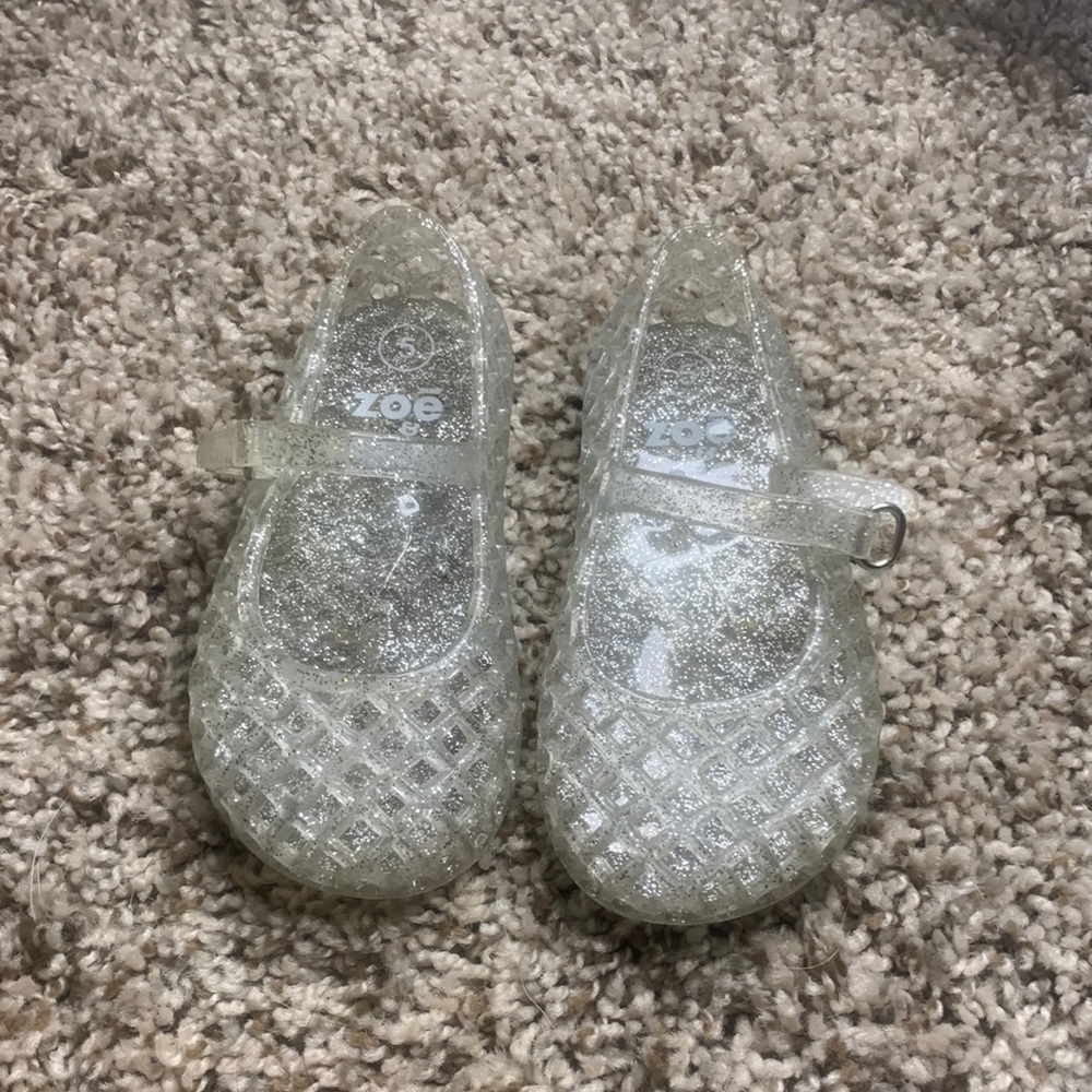Clear jelly shoes
